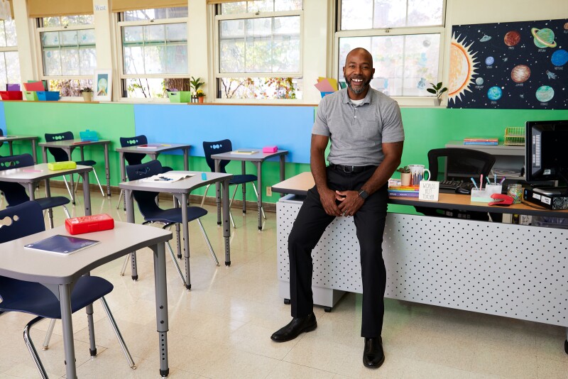 Wayfair Dream Classroom '20 Winner, Mr.Perkins