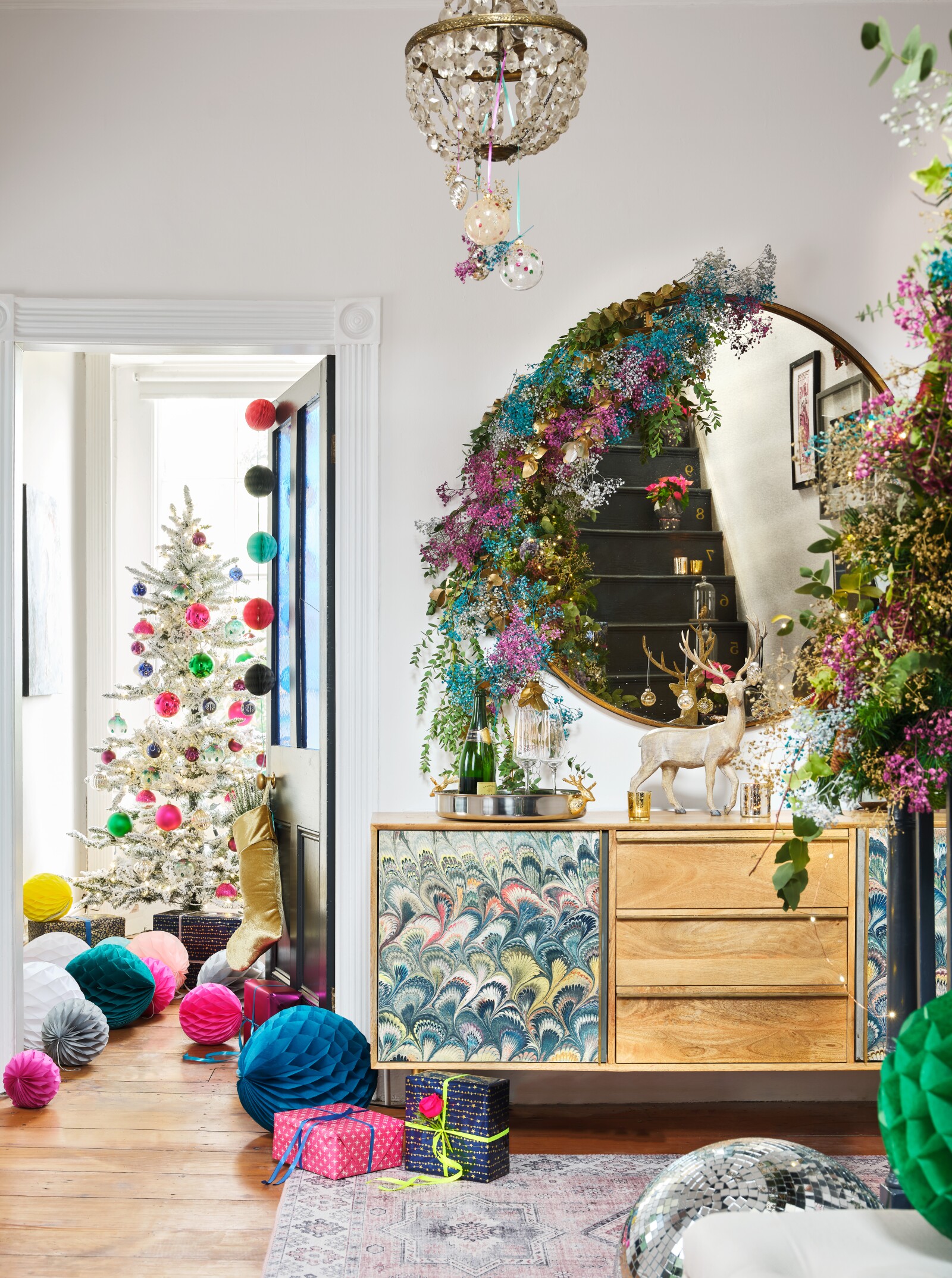 About Wayfair Major Style Trends for Holiday 2022