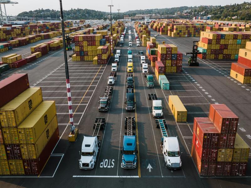 truck & cargo